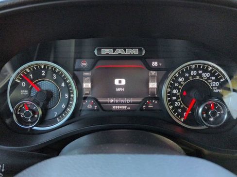 Used 2024 RAM 1500 Big Horn image 35