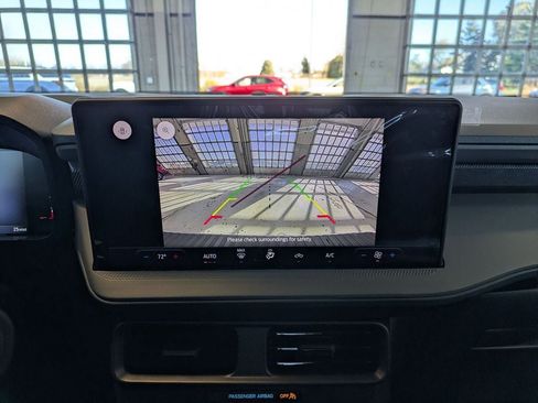 New 2025 Ford Maverick XL image 15