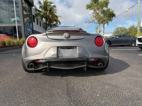 Used 2015 Alfa Romeo 4C Base w/ Leather Interior Group image 9