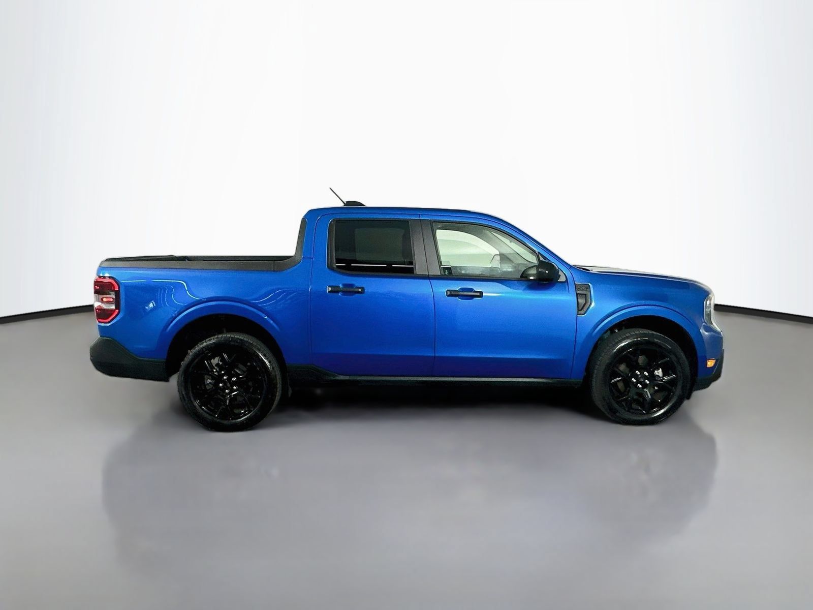 Used 2025 Ford Maverick XLT w/ XLT Luxury Package AWD/4WD image 8