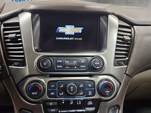 Used 2017 Chevrolet Suburban LT AWD/4WD image 17