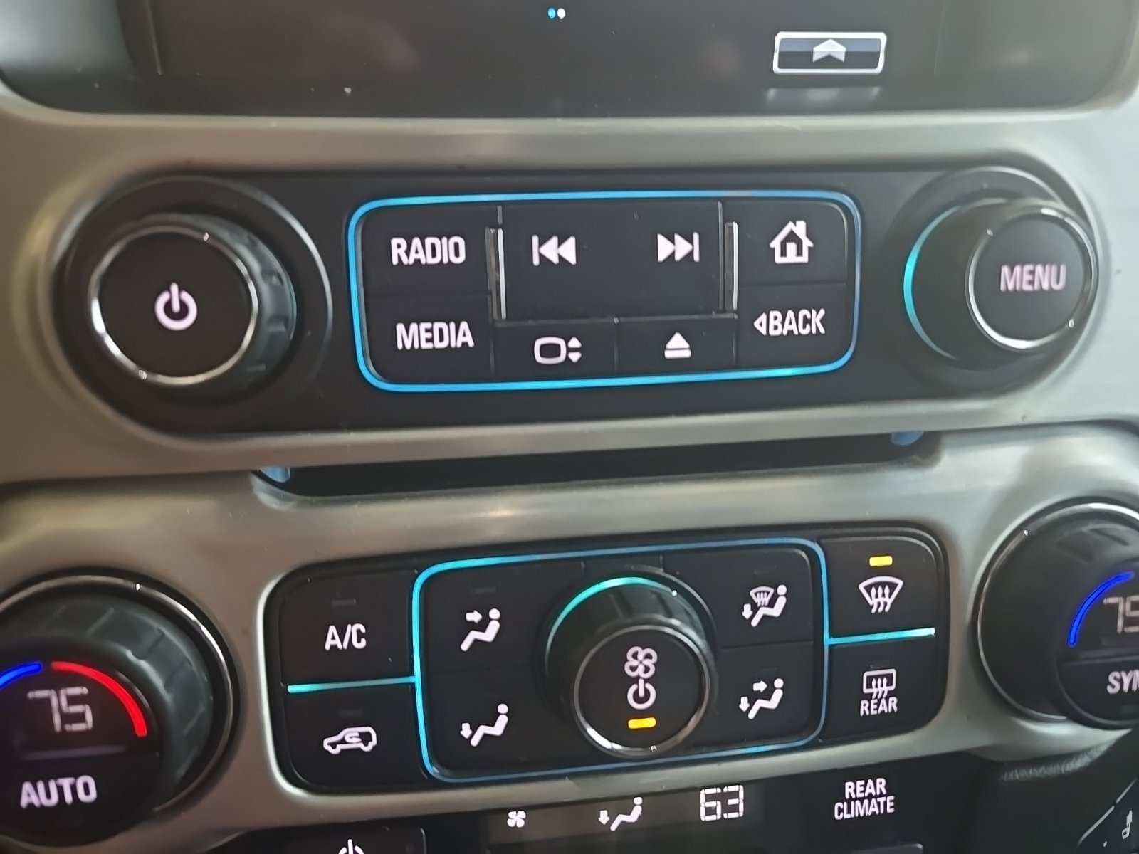 Used 2020 GMC Yukon XL SLT RWD image 17