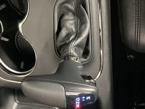 Used 2018 Dodge Durango GT w/ Quick Order Package 2BC image 24