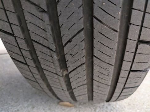 Used 2023 Toyota Corolla Cross LE w/ Moonroof Package image 12