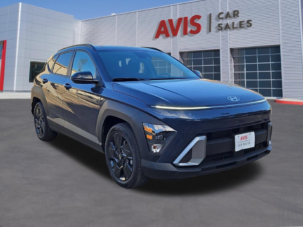 Used 2026 Hyundai Kona SEL Sport FWD image 3
