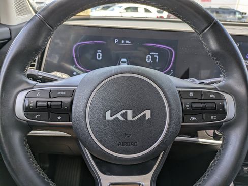 Certified 2025 Kia Sportage EX FWD image 21