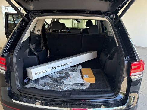 New 2026 Volkswagen Atlas SE image 16