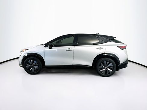 Used 2023 Nissan Ariya AWD image 4
