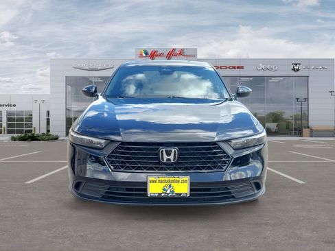 Used 2024 Honda Accord Sport image 8
