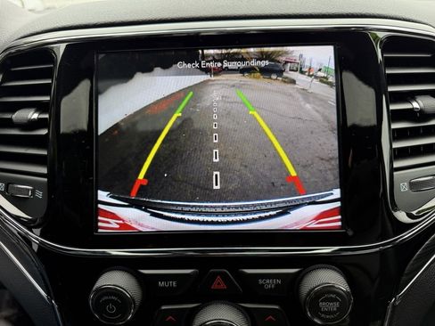 Used 2020 Jeep Grand Cherokee Limited image 28