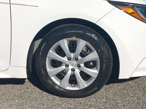 Certified 2023 Toyota Corolla LE image 11