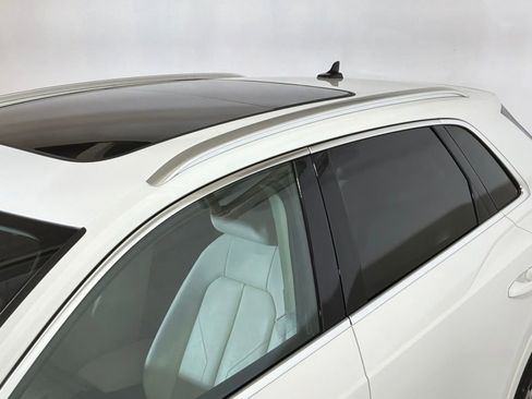 Used 2023 Audi Q3 2.0T Premium w/ Convenience Package image 23