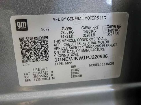 Used 2023 Chevrolet Traverse RS AWD/4WD image 41