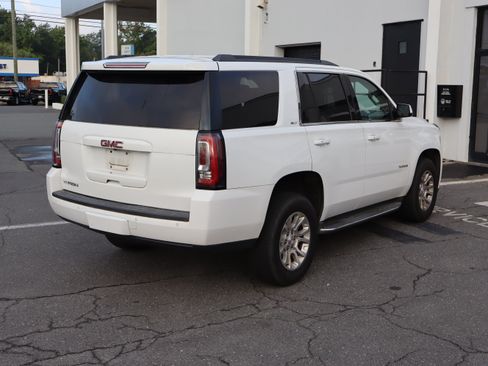 Used 2020 GMC Yukon SLT AWD/4WD image 10