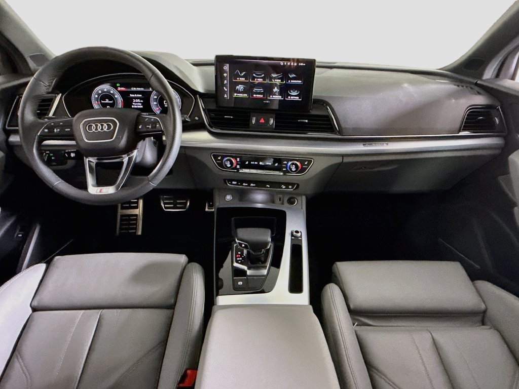 Used 2024 Audi Q5 2.0T Premium Plus AWD/4WD image 8