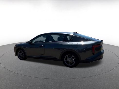 Used 2025 Kia K4 FWD image 9