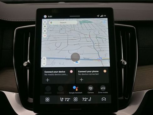 New 2026 Volvo XC90 B6 Plus w/ Protection Package Premier image 14