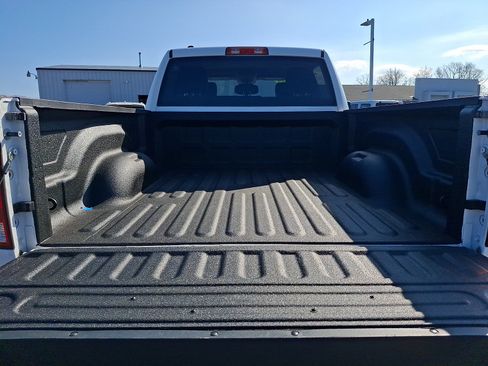 Used 2024 RAM 1500 Tradesman AWD/4WD image 28
