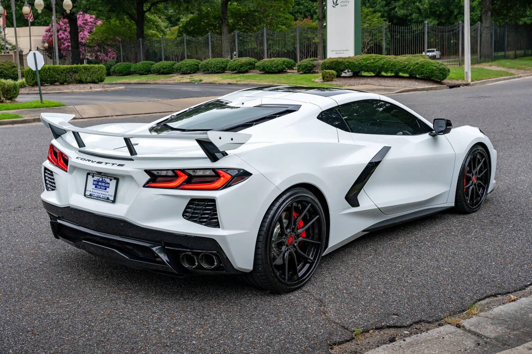 Used 2023 Chevrolet Corvette Stingray Premium Cpe w/ Z51 Performance Package RWD image 30