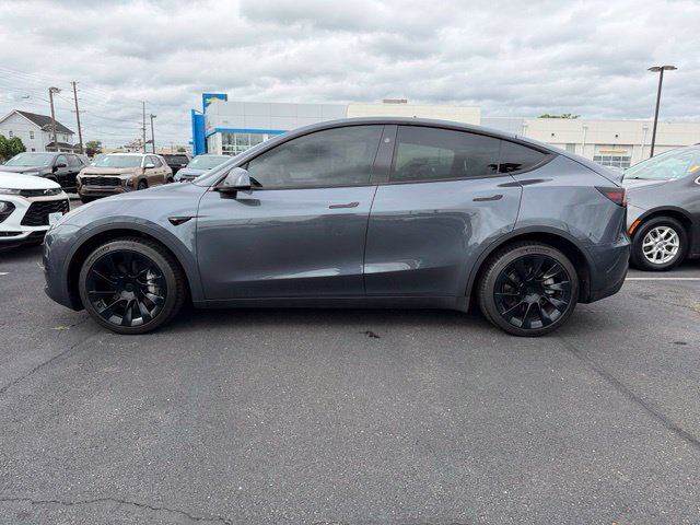 Used 2023 Tesla Model Y Long Range AWD/4WD image 6
