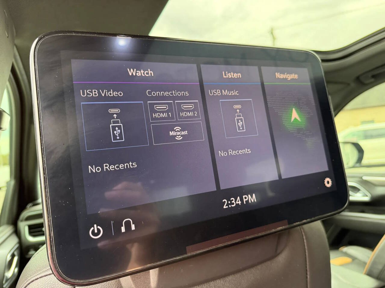 Used 2021 GMC Yukon AT4 w/ AT4 Premium Plus Package AWD/4WD image 29