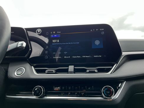 Used 2025 Chevrolet Equinox LT image 21