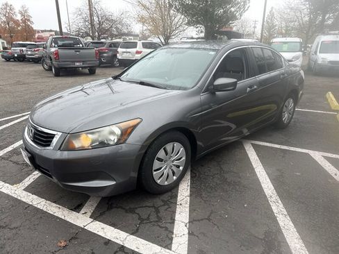 Used 2010 Honda Accord LX image 2
