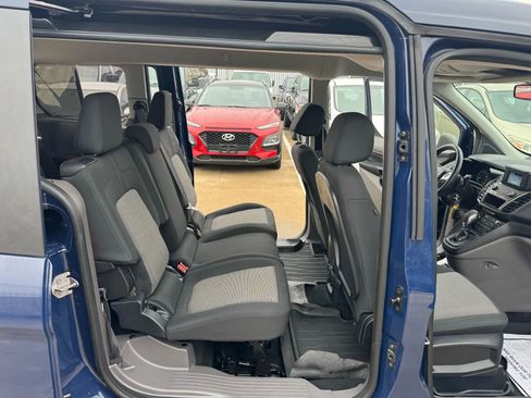 Used 2020 Ford Transit Connect XL image 31