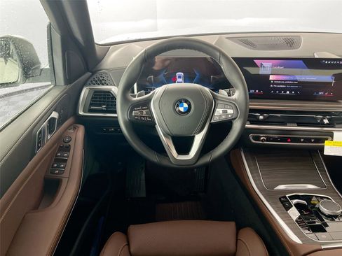 New 2026 BMW X5 xDrive40i w/ Parking Assistance Package image 23