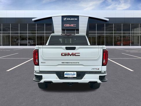 Used 2020 GMC Sierra 1500 AT4 w/ Off-Road Performance Package image 4
