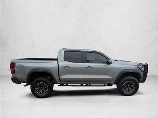 Used 2023 Chevrolet Colorado ZR2 w/ ZR2 Convenience Package III AWD/4WD video 4