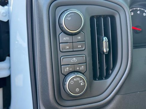 New 2026 Chevrolet Silverado 1500 Custom Trail Boss w/ Turbomax Blackout Package image 13