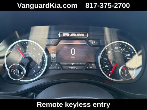 Used 2026 RAM 1500 Laramie AWD/4WD image 11