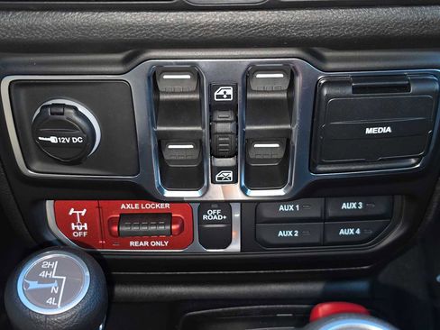 New 2026 Jeep Gladiator Sport AWD/4WD image 40