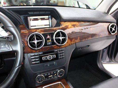 Used 2013 Mercedes-Benz GLK 350 2WD image 23