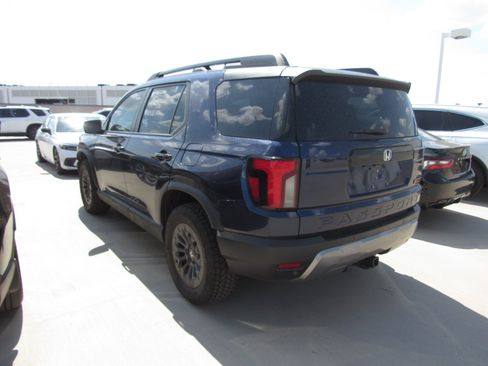 Used 2026 Honda Passport TrailSport image 4