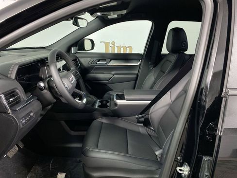 Used 2026 GMC Terrain Elevation w/ Elevation Premium Package FWD image 11