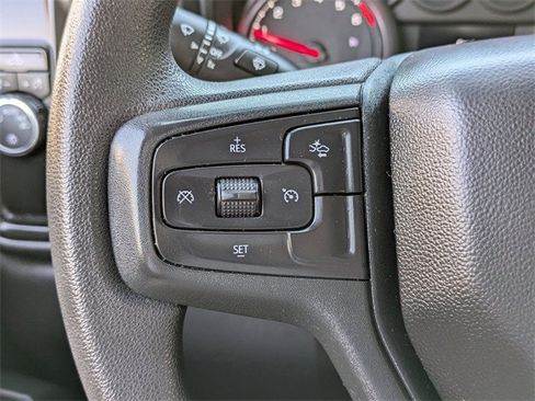 Used 2022 Chevrolet Silverado 1500 Custom image 23