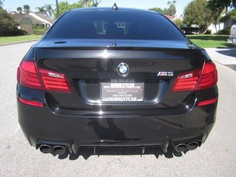 Used 2013 BMW M5 RWD image 33