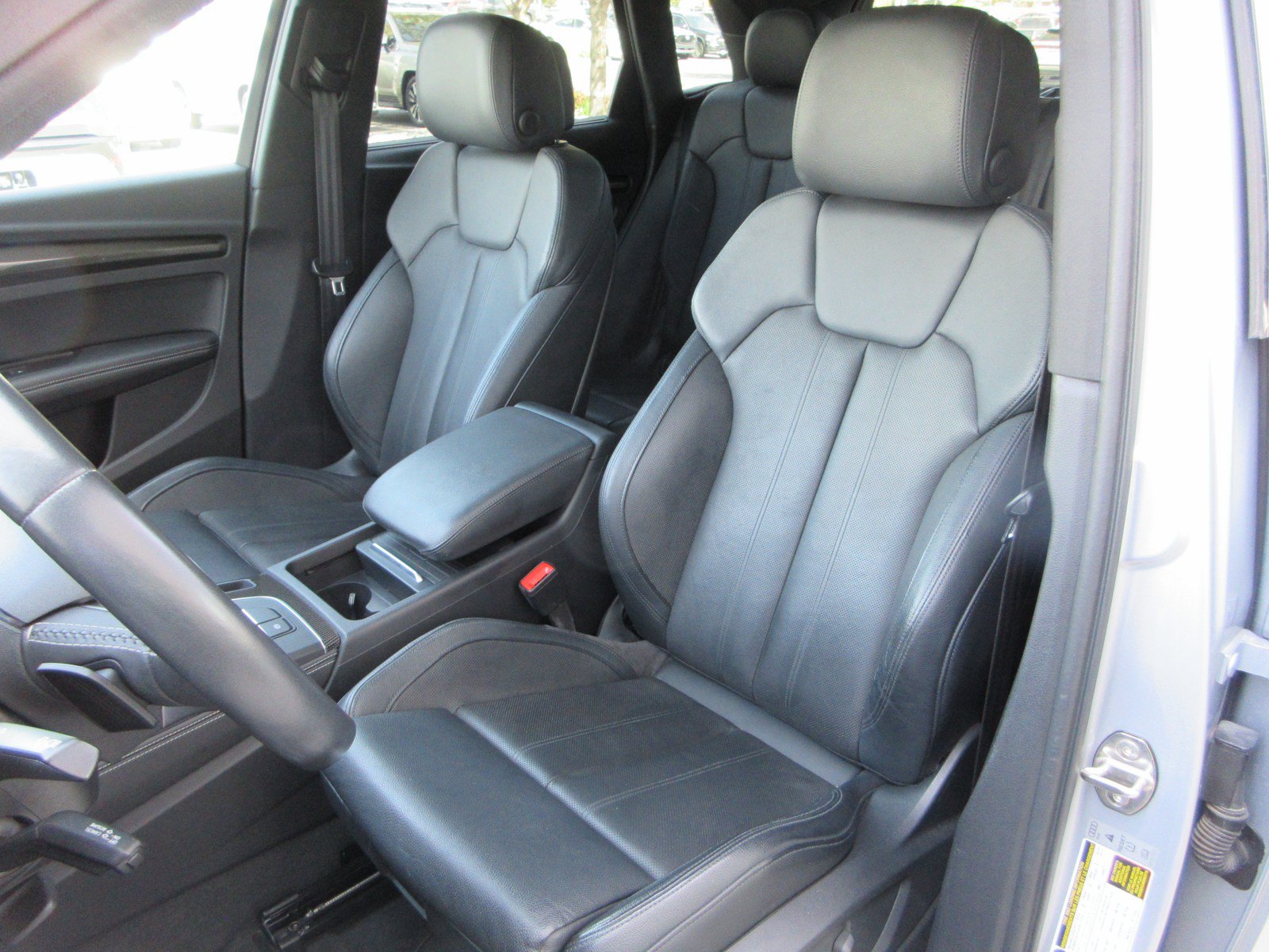 Used 2019 Audi SQ5 Premium Plus AWD/4WD image 34