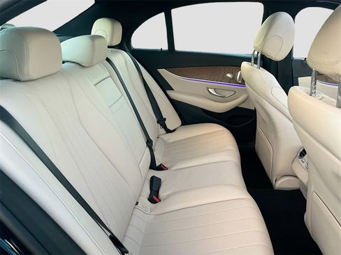 Used 2023 Mercedes-Benz E 350 E 350 image 28