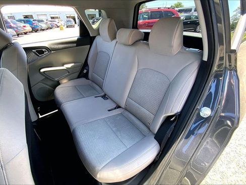 Used 2022 Kia Soul S FWD image 21