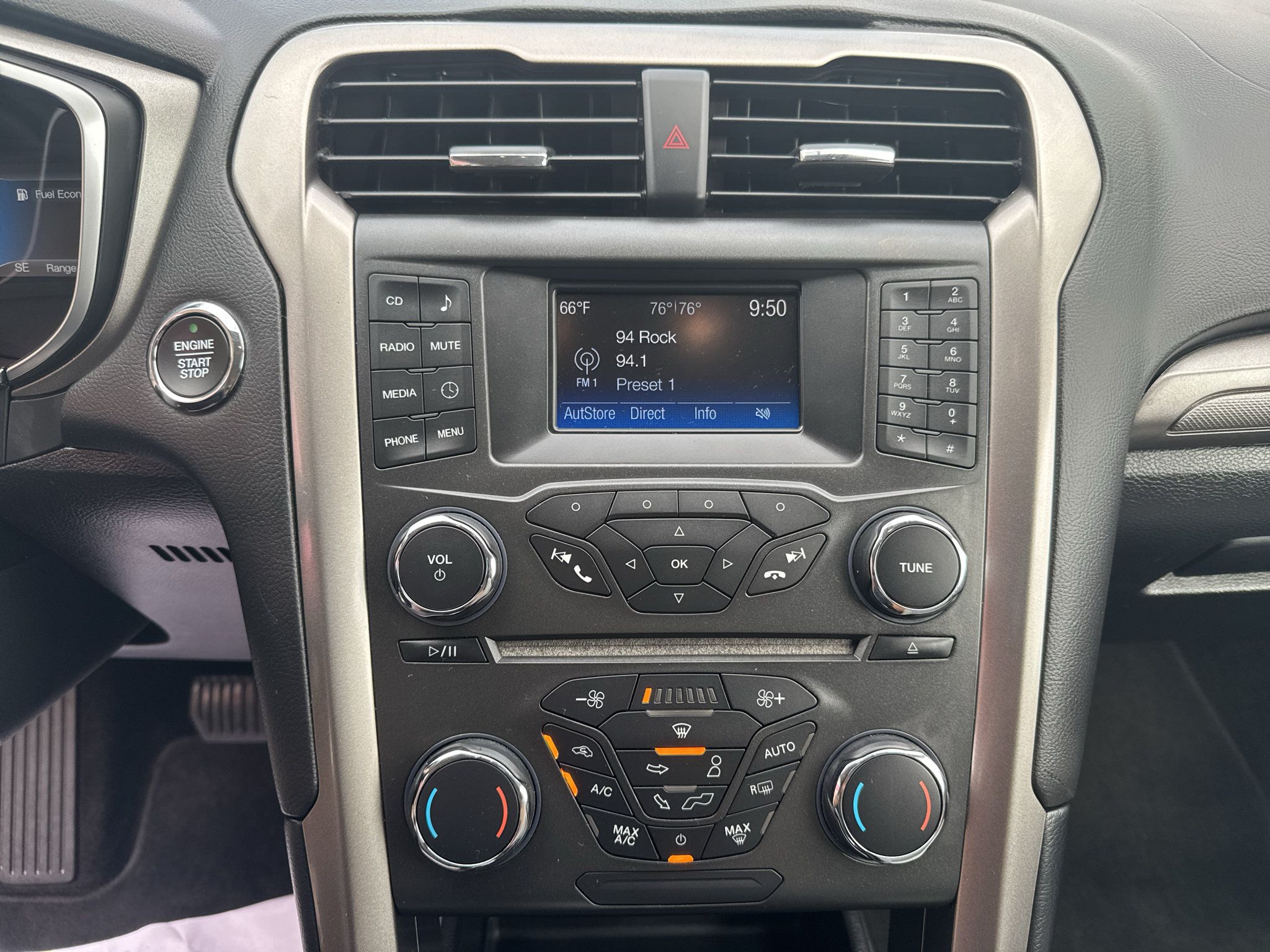 Used 2018 Ford Fusion S FWD image 13
