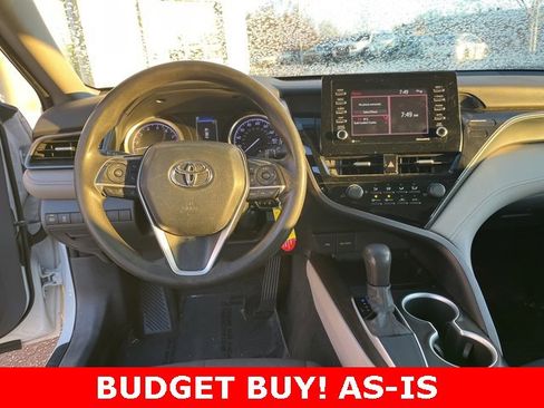 Used 2021 Toyota Camry LE image 16