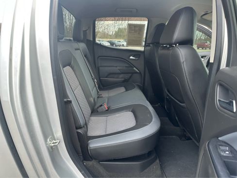 Used 2015 Chevrolet Colorado Z71 AWD/4WD image 21