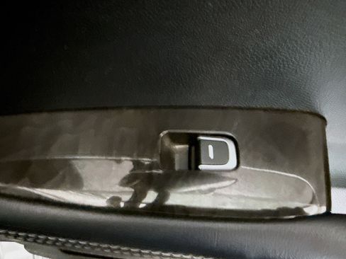 Used 2018 Kia Sorento FWD image 30