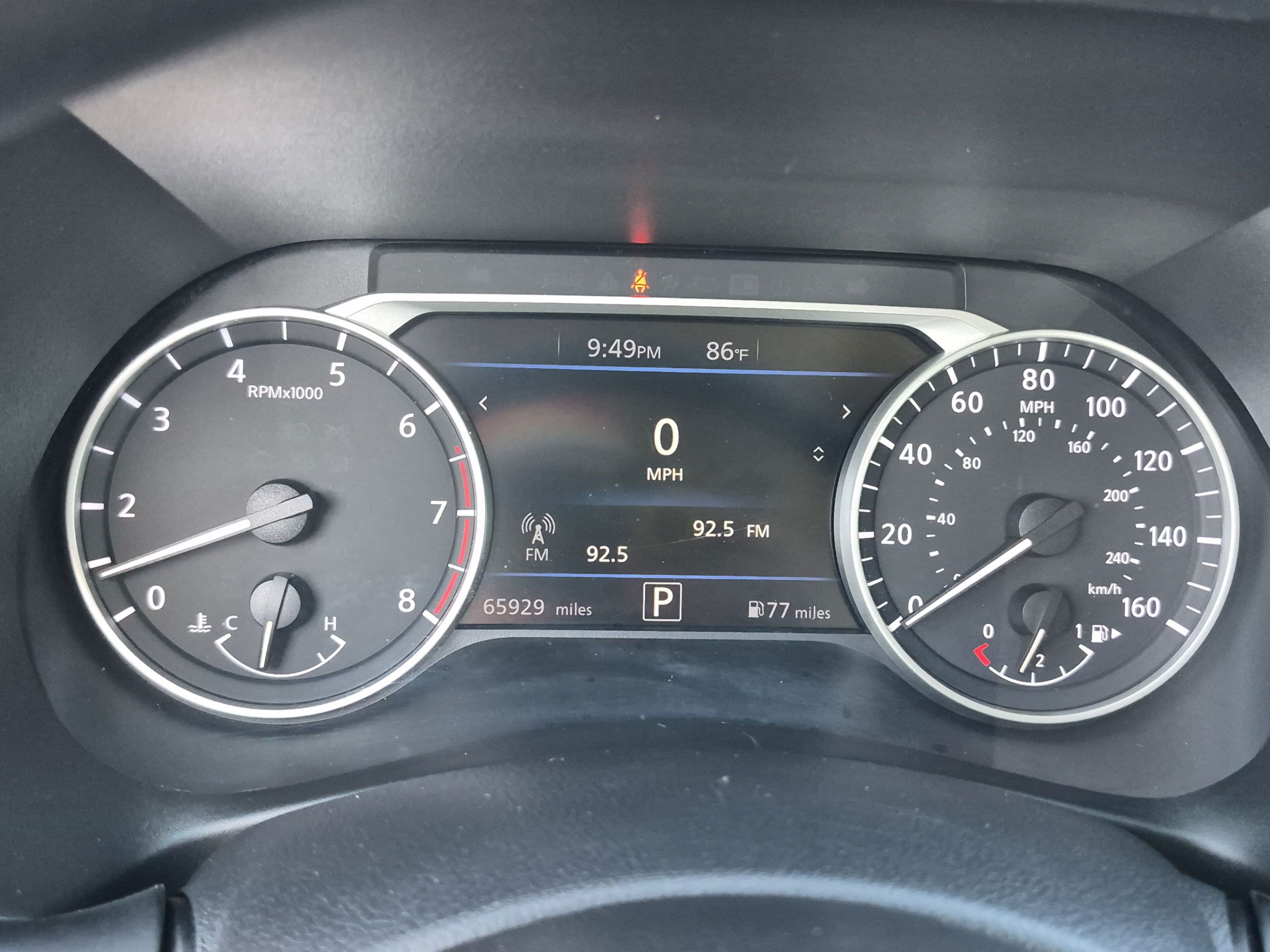 Certified 2023 Nissan Sentra SV FWD image 32