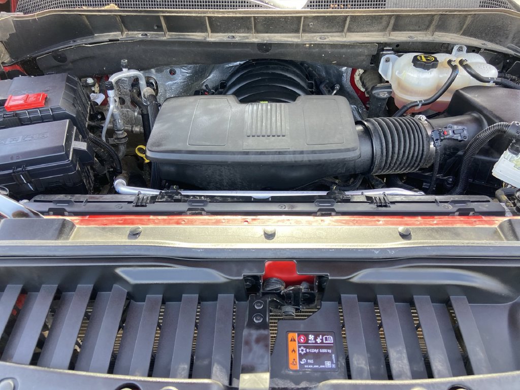 Used 2025 Chevrolet Silverado 1500 LT RWD image 25