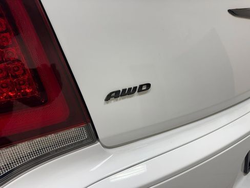 Used 2017 Chrysler 300 S image 69