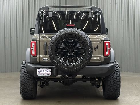 Used 2025 Ford Bronco Outer Banks AWD/4WD image 4